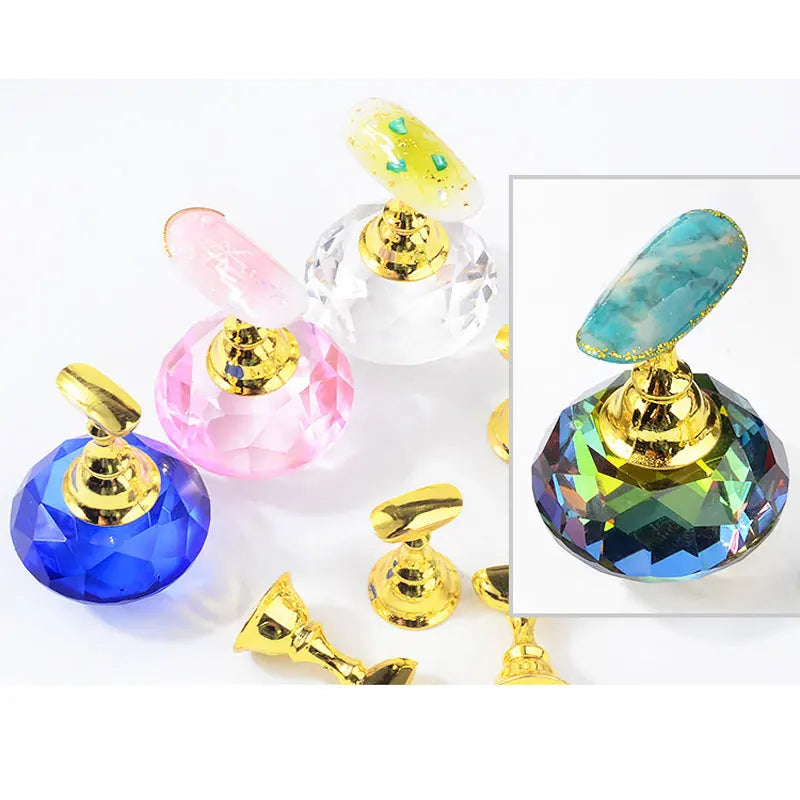 1Set Magnetic Nail Holder Practice Display Stand Nail Polish Acrylic Crystal Showing Shelf Nail Art Tool