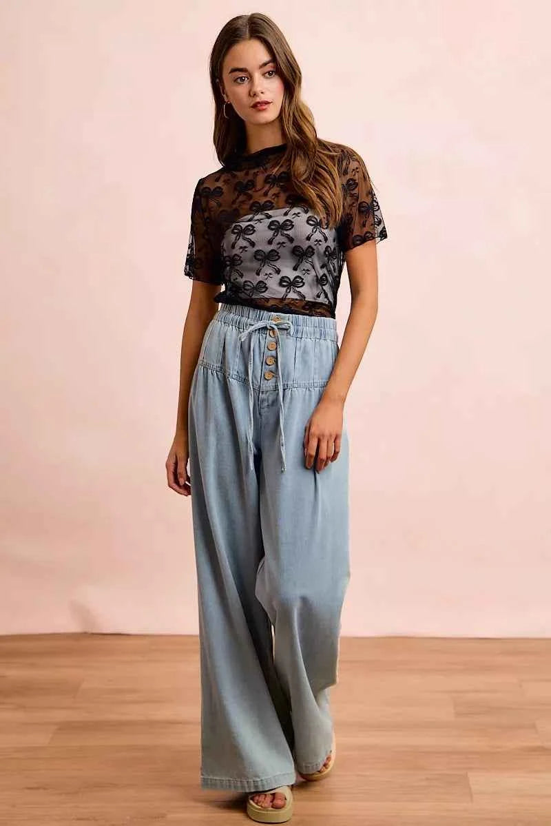 BiBi High Neckline Short Sleeves Bow Pattern Mesh Top