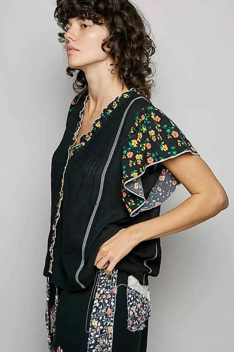 POL V-Neck Floral Ruffle Sleeve Blouse