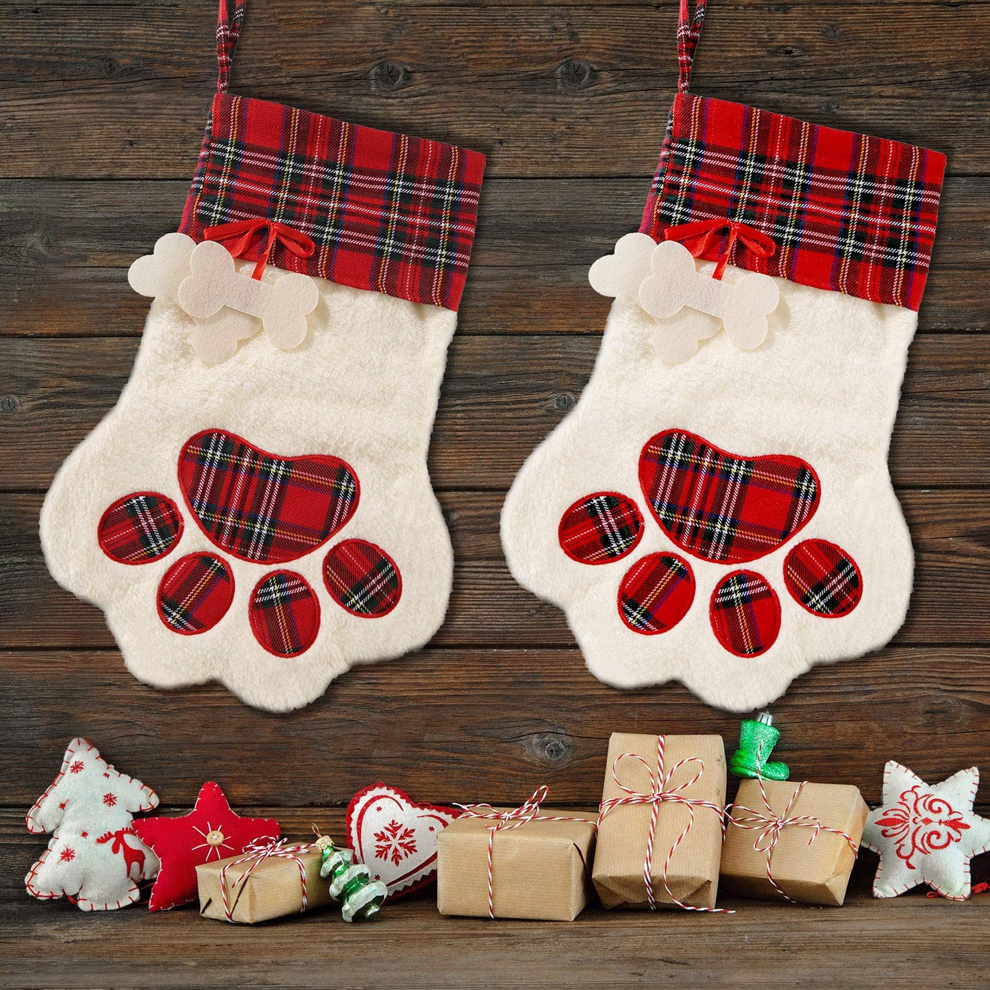Christmas Pet Stockings – Cat Dog Paw Plaid Fireplace Hanging Decor