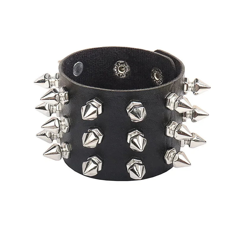90s Heart Gothic Spike Bracelet Adjustable Punk Rock Bracelet Black Studded Faux Leather Bracelet for Men Women Gift