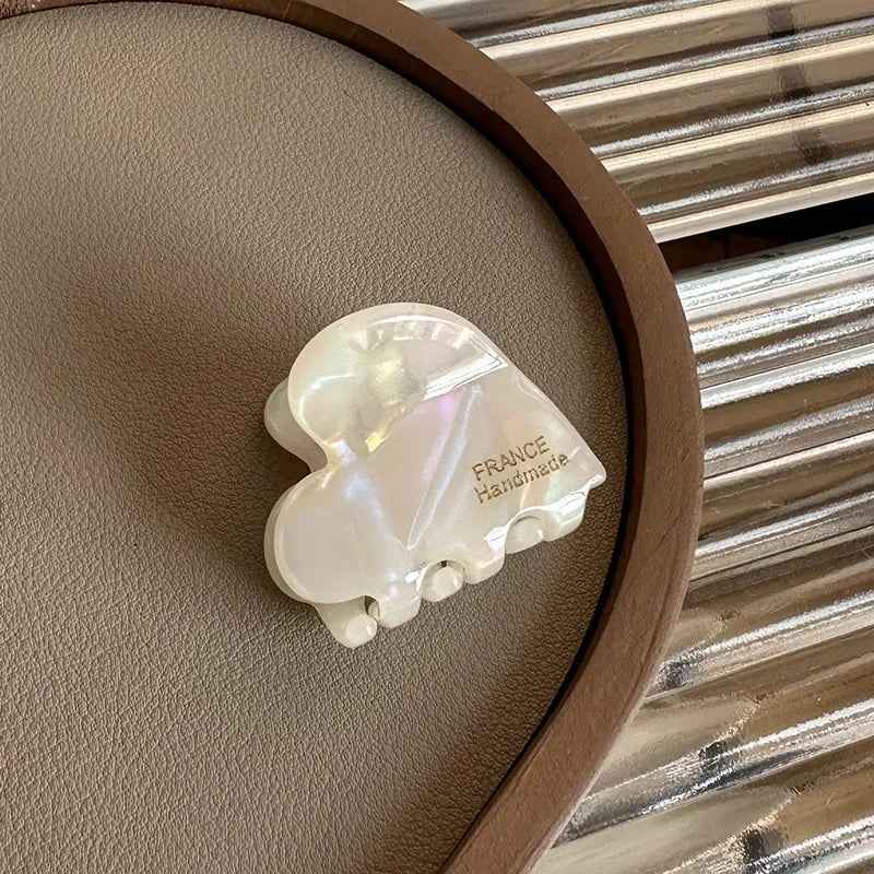 3.5cm Small Hairclaw Acetate Hair Crabs for Girls Cute Heart Shaped Hairclips Women Hair Accessories Hair Pins and Clips