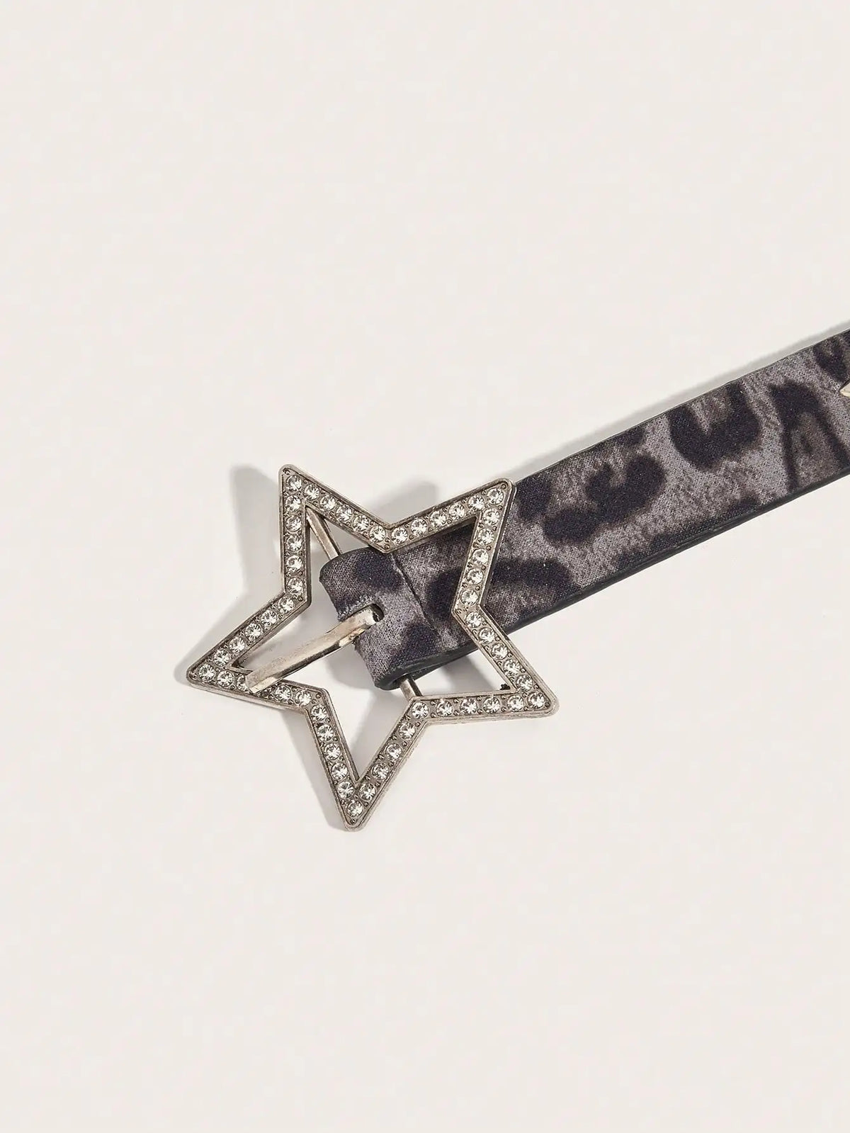 1pc Women's Y2K Star Studded Metal Hollow Star Belt, Suitable For Casual Daily Wear