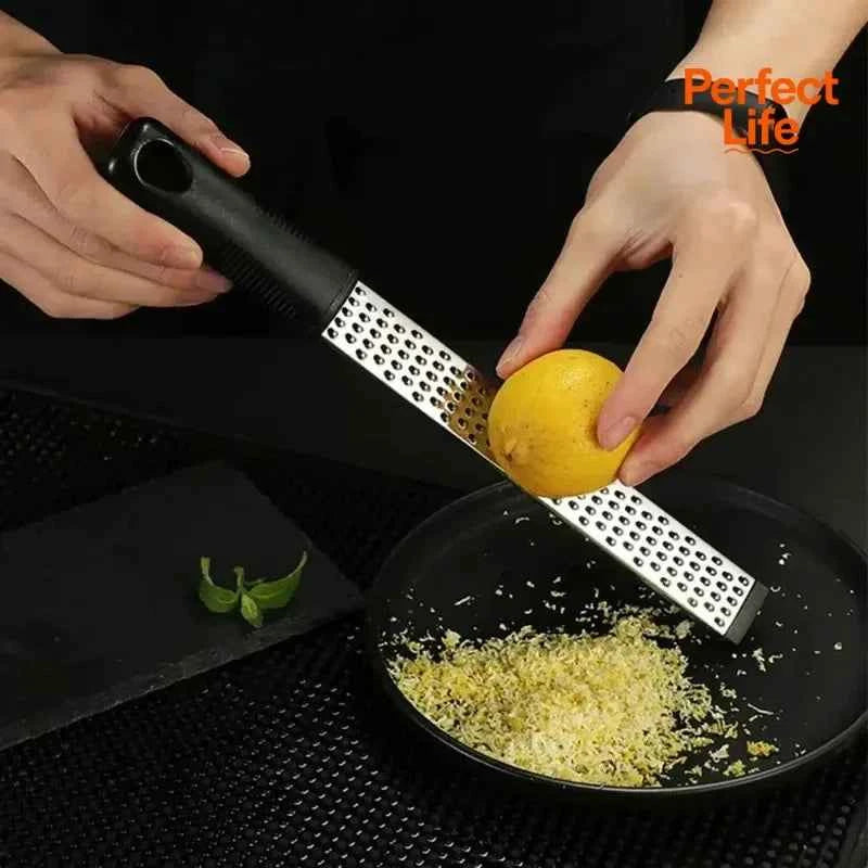 FAIS DU High Quality Stainless Steel Peel Lemon Cheese Vegetable Manual Grater Peeler Sharp Blade Choppable Cheese Kitchens Tool
