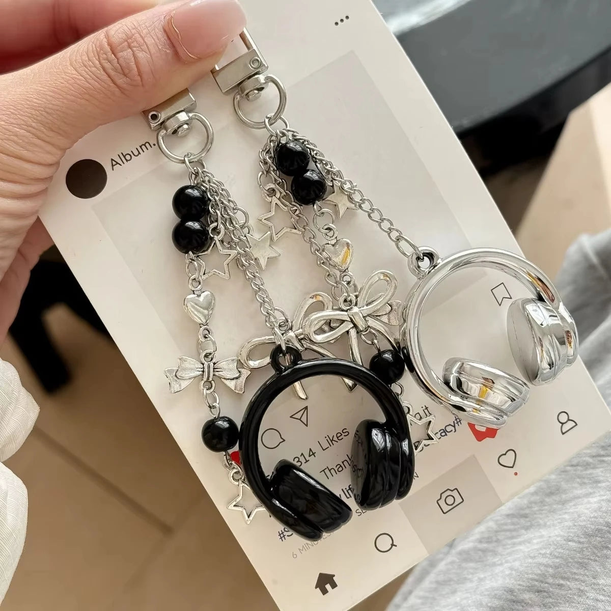 Premium Music Headphone Bag Charms Unisex Keychain Phone Strap Couple Gifts Backpack Pendant Accessory