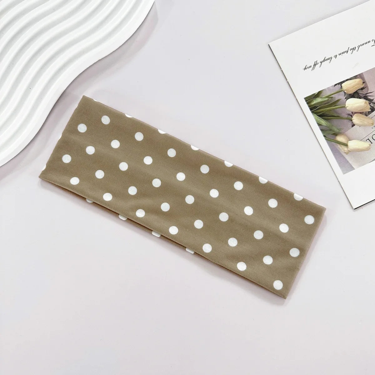 1pc Polka Dot Yoga Elastic Headband – Fashionable Dot-pattern Makeup Headband, Sports & Fitness Sweat-absorbent Hairband