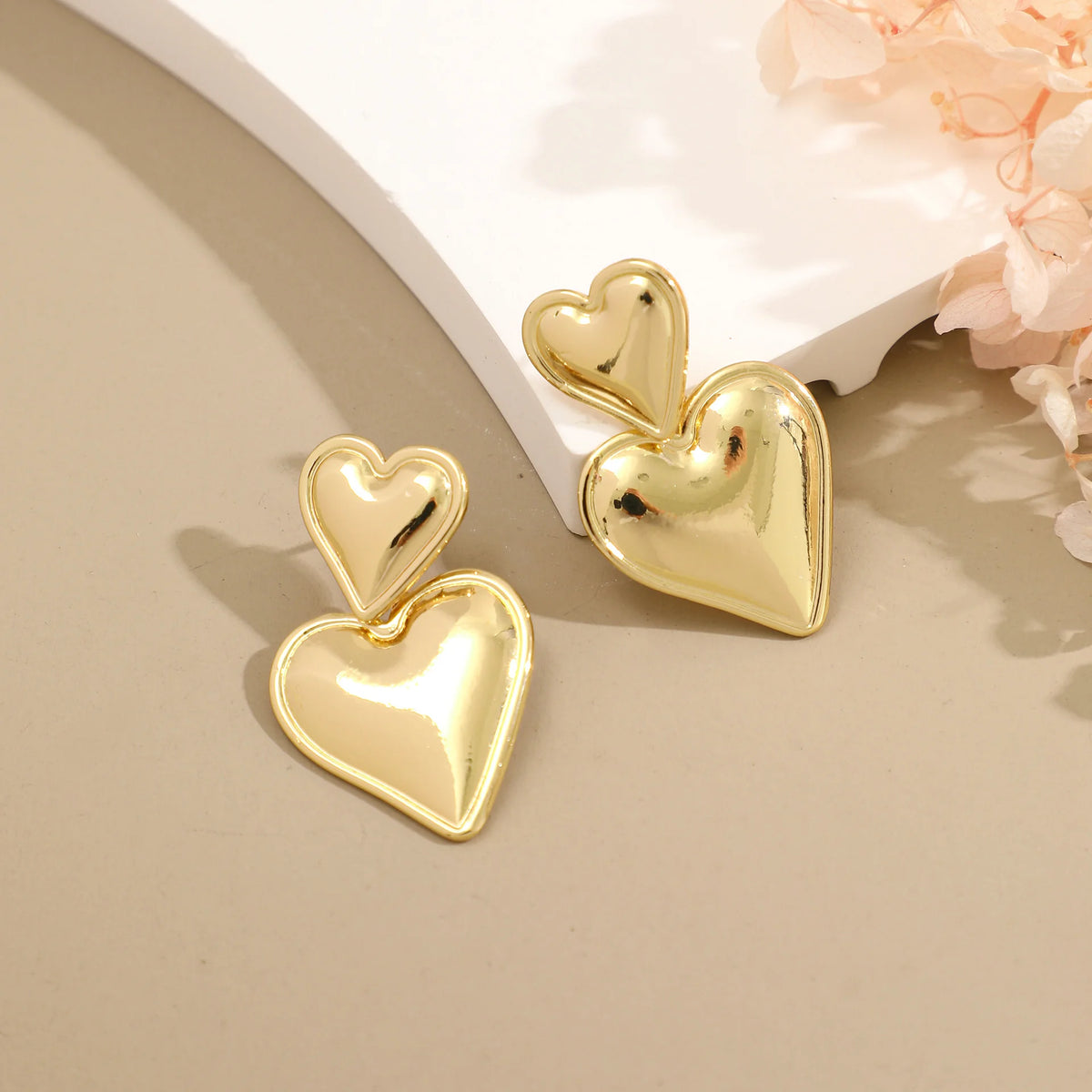 Simple French Style Geometric Earrings For Women Fashion Luxurious Drop Earring Daily Party Vacations Jewelry Gifts 2025 New