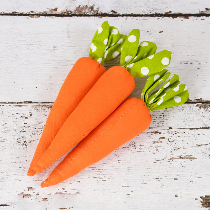 Plush carrot toys used as party favors