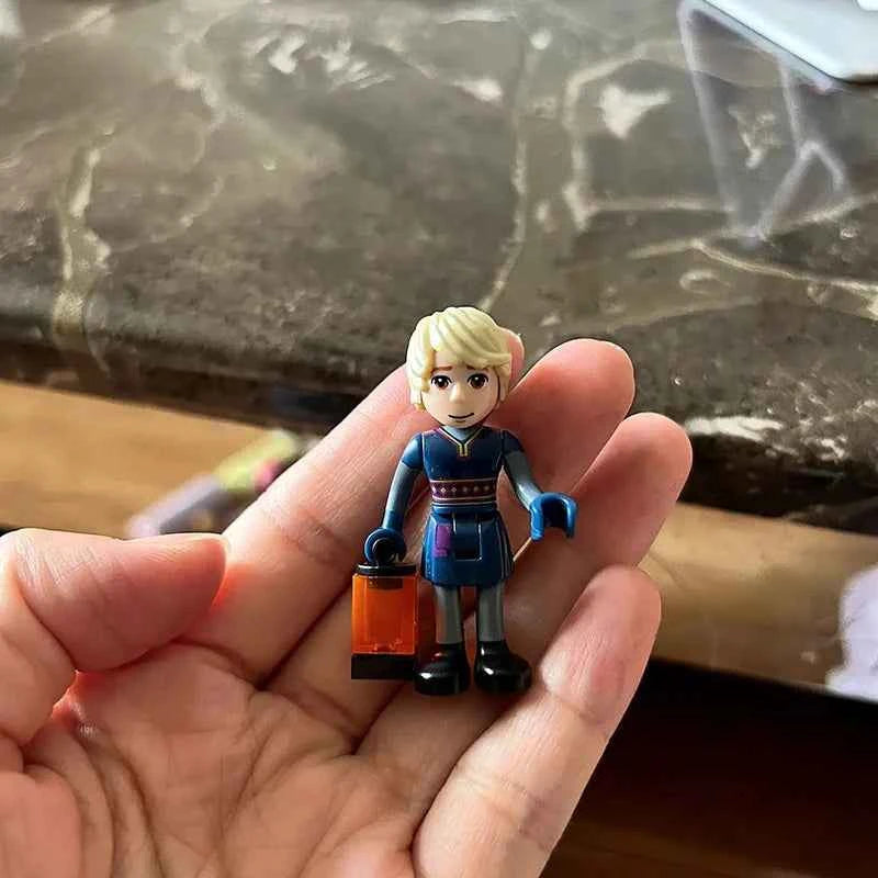 5pcs/set Disney FROZEN Series Princess Elsa Mini Figma 66006-66010 Building Blocks Model Toys for Children
