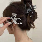 Women's Y2K Sweet Personalized Hair Clip Rhinestone Imitation Pearl Alloy Metal Skull Spider Claw Design for Daily Use