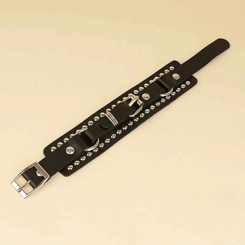 Black Leather Wristband Bracelet Cuff Goth Gothic Punk Bracelets Women Men Spikes Rivet Stud Bangle Cosplay Rock Unisex Jewelry