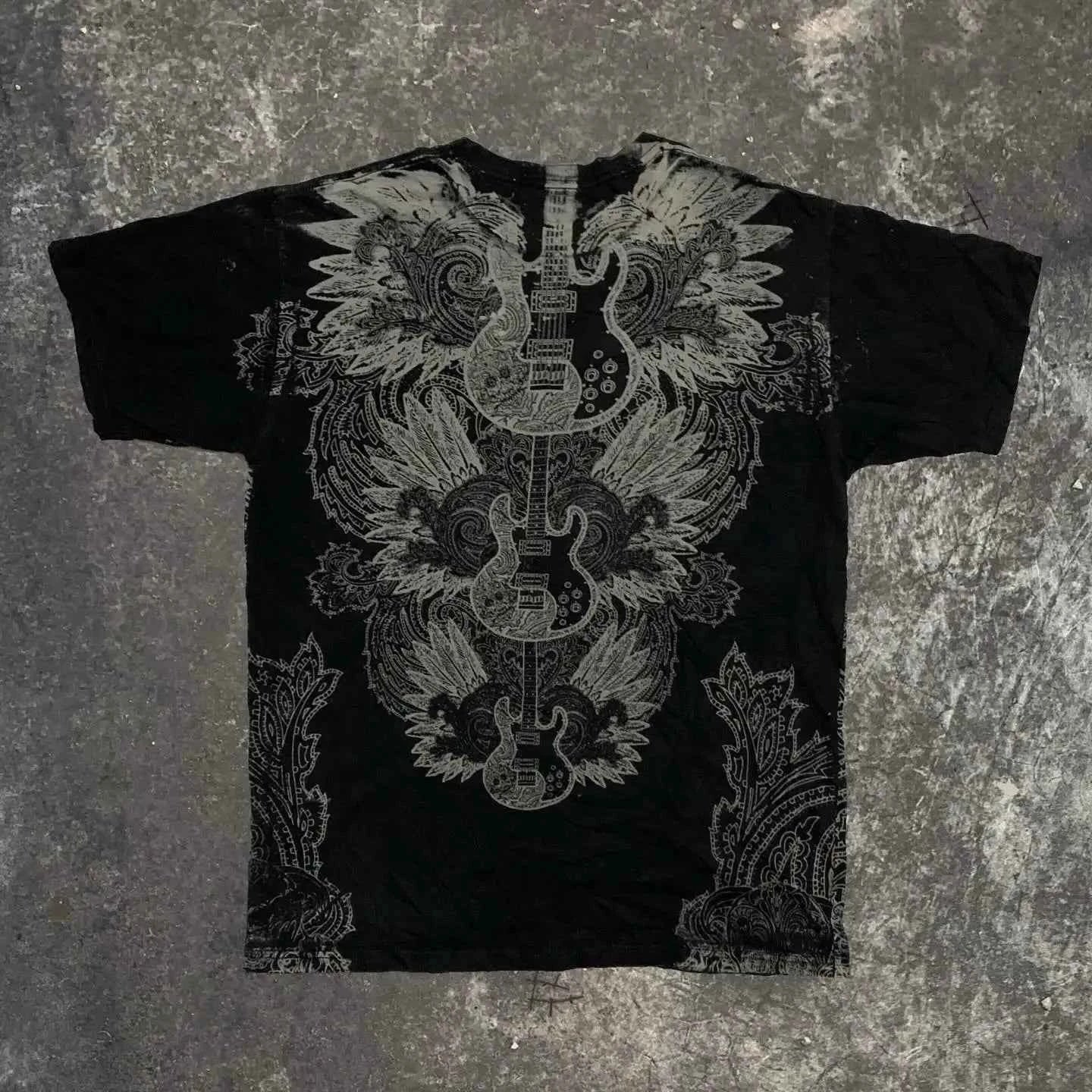 Southpole Y2K Vintage Cotton Graphic Tee Distressed Oversized Unisex T-Shirt with Gothic Print Streetwear Retro Soft Shirt Man