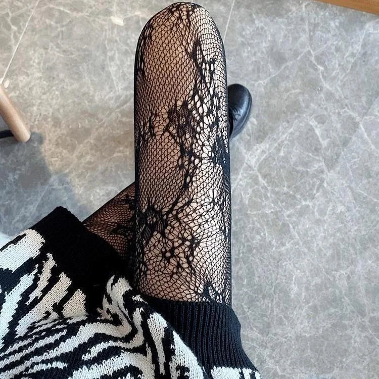Japanese Lolita Retro Floral Rattan White Stocking Hot Tights Classic Lolita Hollowed Out Lace Mesh Stockings Bottomed Pantyhose