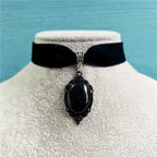 Gothic Vampire Cameo Pendant Choker Velvet Necklace for Women Fashion Pagan Witchcraft Jewelry Female Gifts Creative Punk Choker