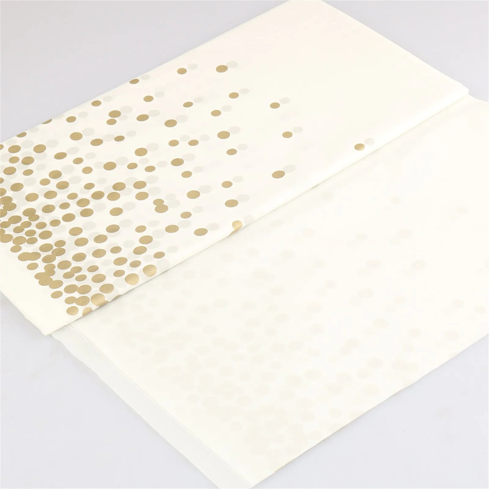Plastic Disposable Tablecloth Rectangle Party Table Cover Gold Dot Waterproof Table Cloth for Wedding Birthday Party Decor