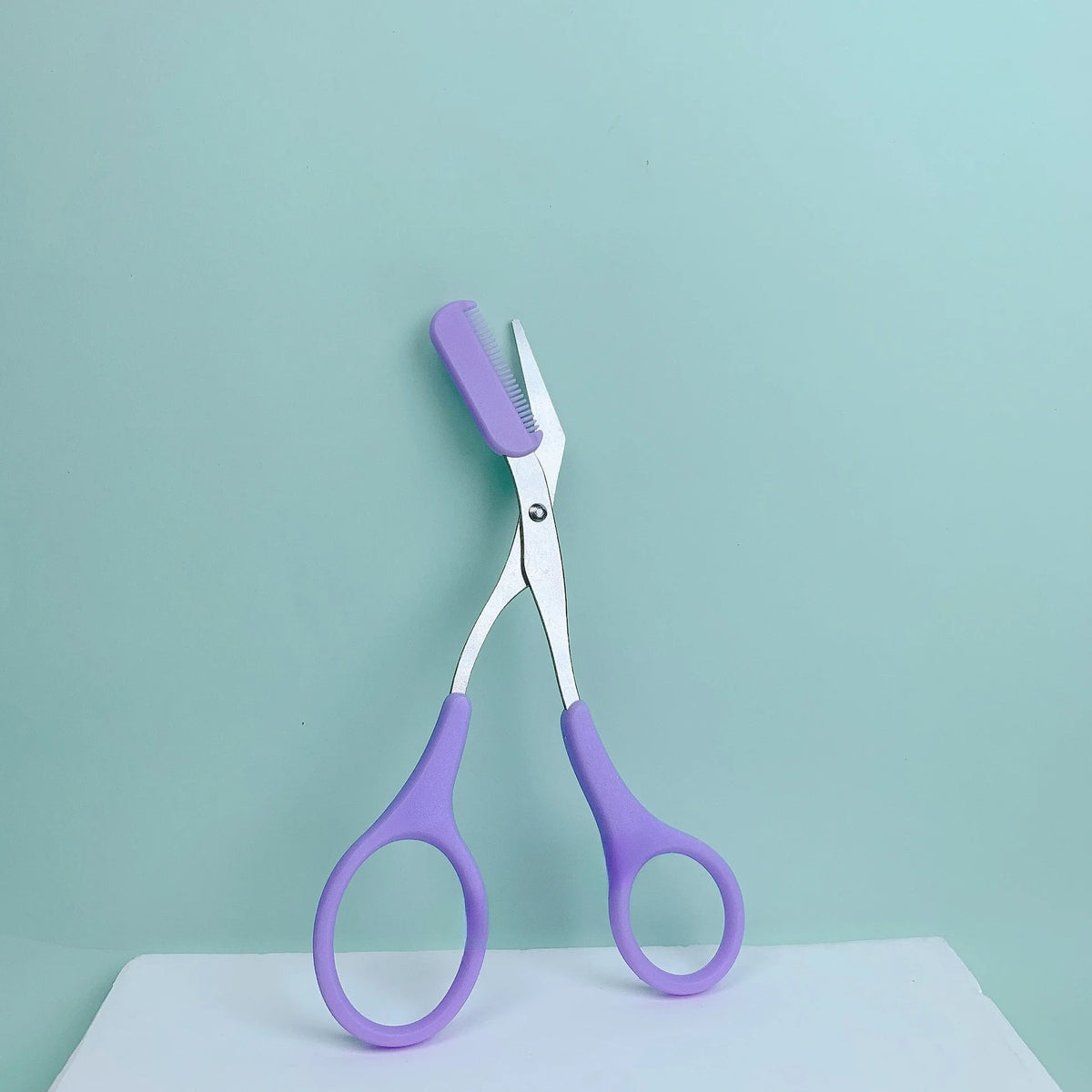 Pink Eyebrow Trimming Scissors – Built-In Comb Grooming Tool