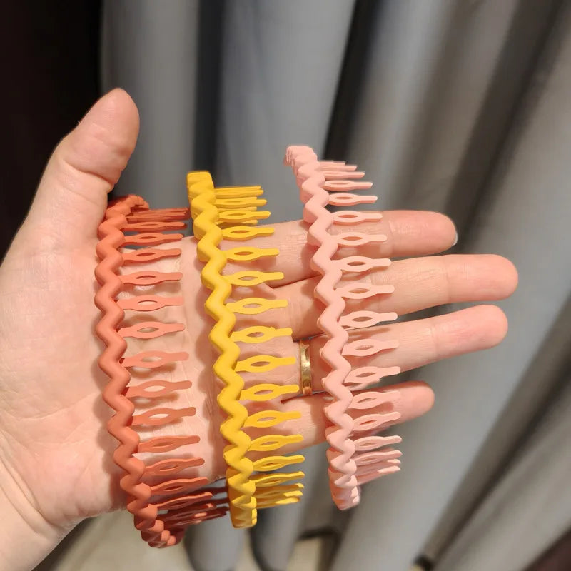 3Pcs Elegant Solid Color Wave Hairbands For Women Trendy Toothed Non-slip Hair Combs Hair Accessories Girl Face Wash Headbands
