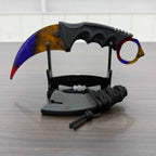 Sakura Karambit Toy – Cosplay Prop & Decorative Claw Model