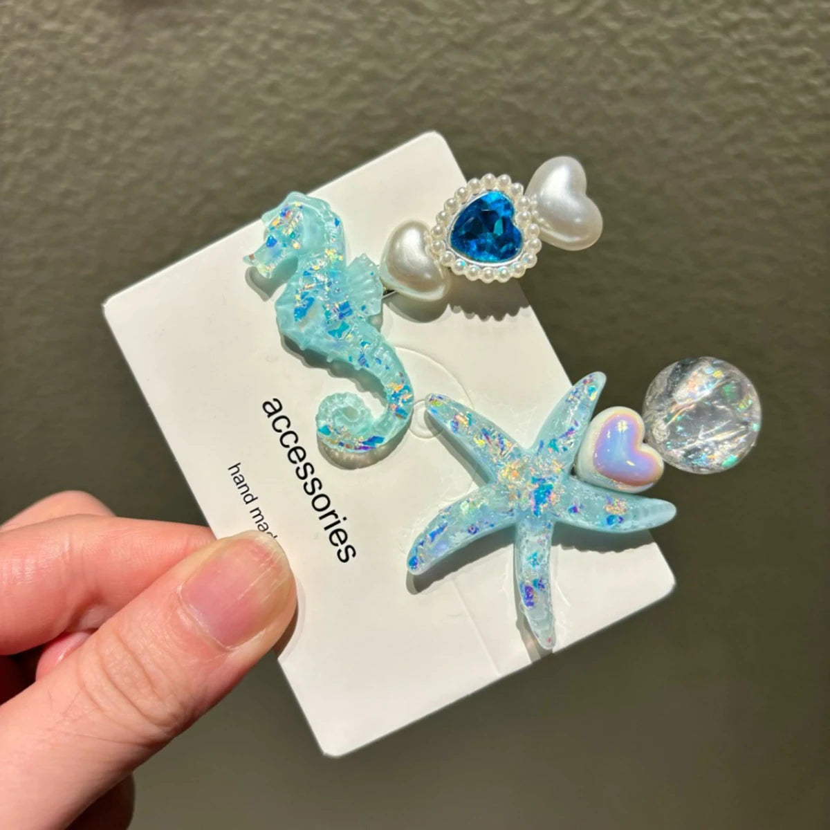 AWAYTR 2PCS Elegant Starfish Star Shell Hair Clips For Ladies Hairpins Summer Beach Holiday Party Barrettes Hair Accessories