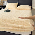 Winter Embossed Plush Fitted Sheet Soft Warm Coral Velvet Mattress Protector Cover Queen Size Deep Pocket Elastic Bed Sheet Set