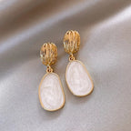 New White Enamel Oil Oval Dangle Earrings for Women Vintage Uneven Metal Drop Earrings Statement Irregular Geometry Jewelry