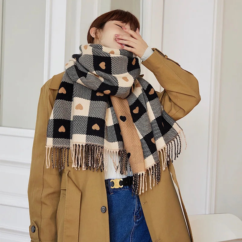 Women’s Plaid Heart-Shaped Winter Blanket Shawl Scarf