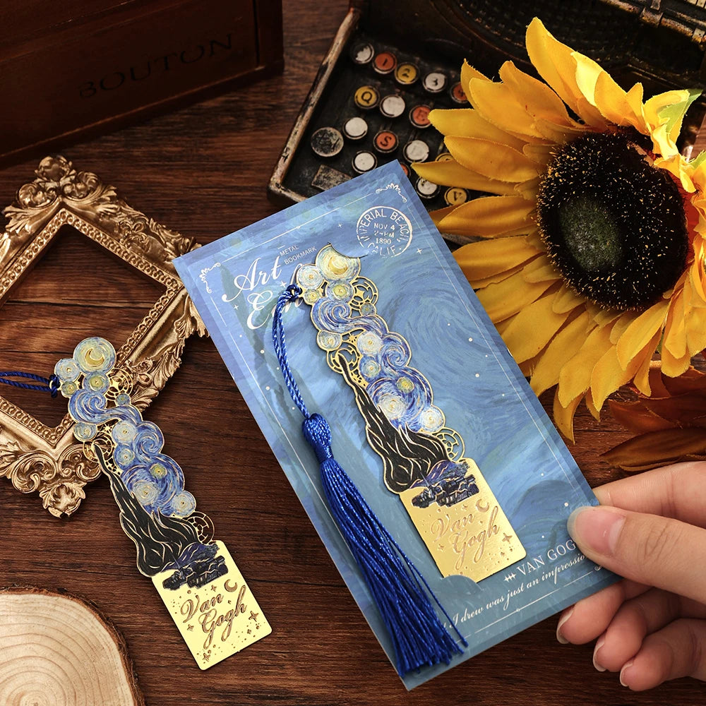 1 Pc Vintage Artistic Metal Bookmark, Hollow Painting Design With Long Tassel For Office Book Lovers Reading Gift Stationery