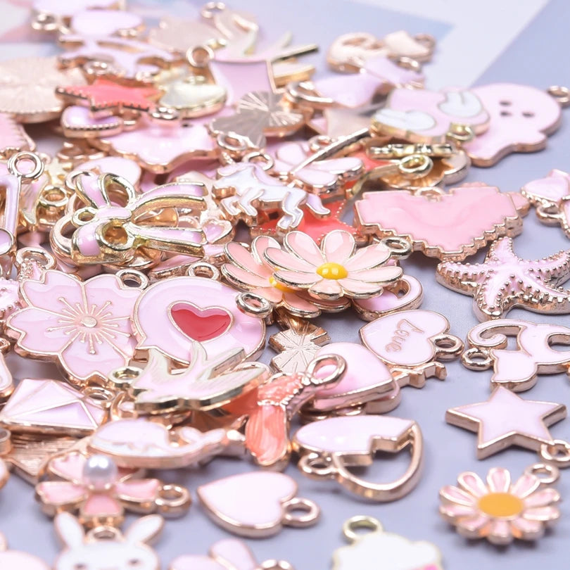 50pcs/Lot Girl Pink Drip Oil Accessories Random Mixed Style Charm Animal Heart Flower Moon Pendant DIY Jewelry Making Supplies