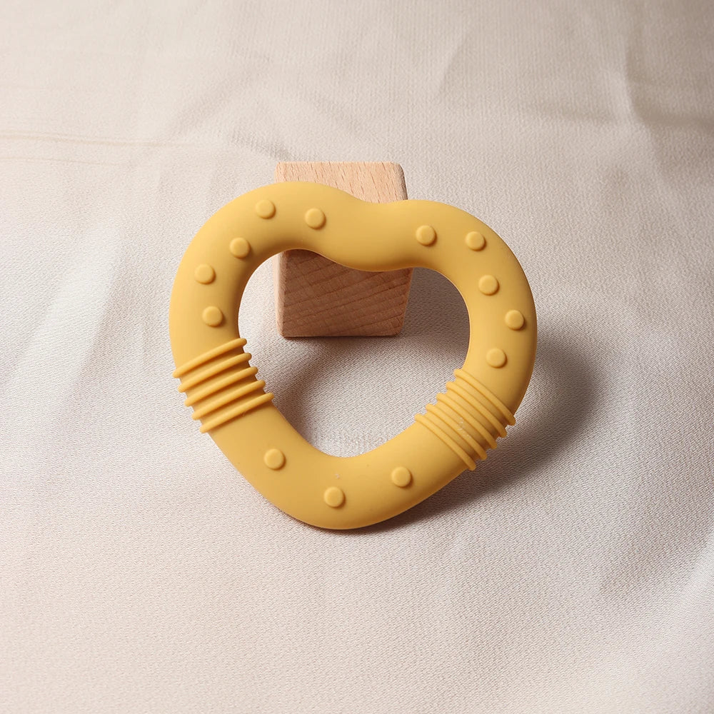 2024 new star silicone teether Food Grade heart baby Teething toy