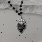 Gothic Bat Cross Dark Pendant Necklace Set, Y2K Personalized Thorn Love Black Bead Stacked Necklace Set, Suitable as Halloween G