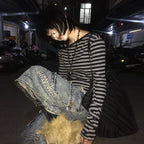 Genayooa Japanese Y2k T-shirt Women Long Sleeve Off Shoulder Striped Crop Tops Y2k Grunge 2000s Aesthetic Streetwear T Shirts