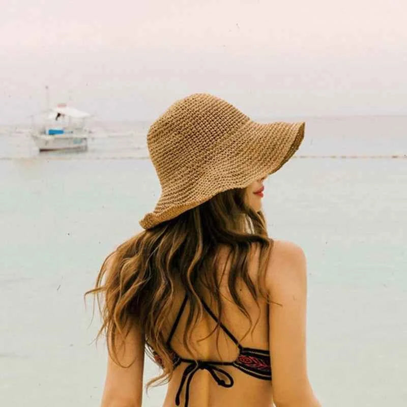Beach Hat Female Sunscreen Cap Simple Women Panama Straw Hat Summer Sun Hat for Women Lady Folding Travel Caps 10cm Brim Floppy