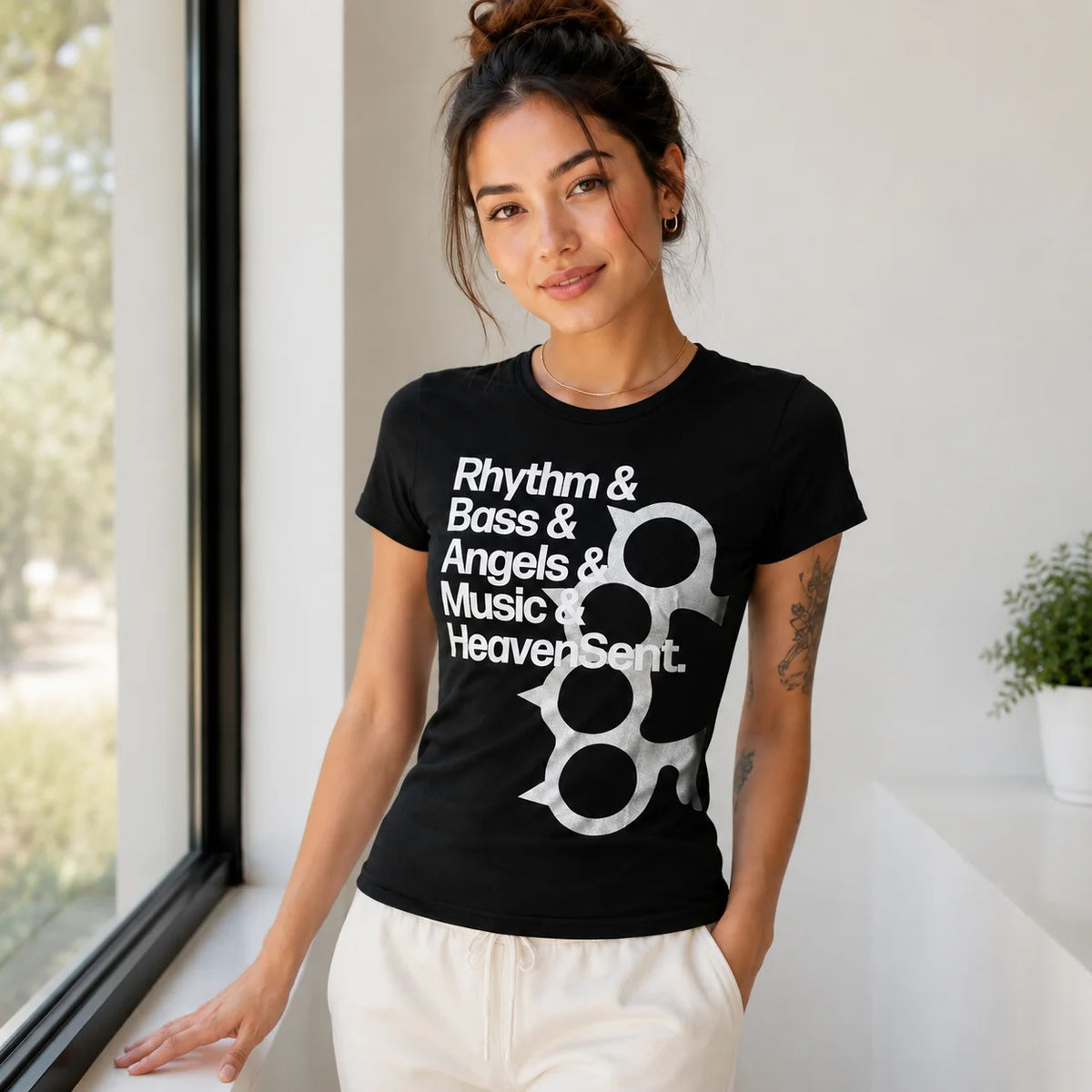 Women Black Graphic T Shirt Letter Print Crew Neck Short Sleeve Slim Fit Y2K Streetwear Summer 2026 Hot New Casual Tee Blouse