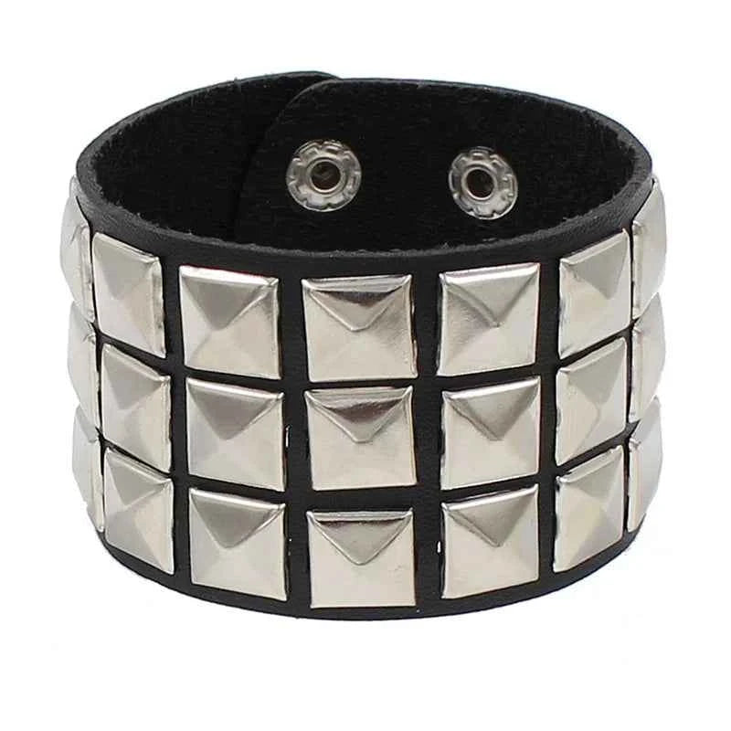 Punk Fashion Men Black Cuff Leather Bracelet Wristband Metal Rivets Stud Charm 80s Wrap Bangle for Women Rock Gothic Jewelry