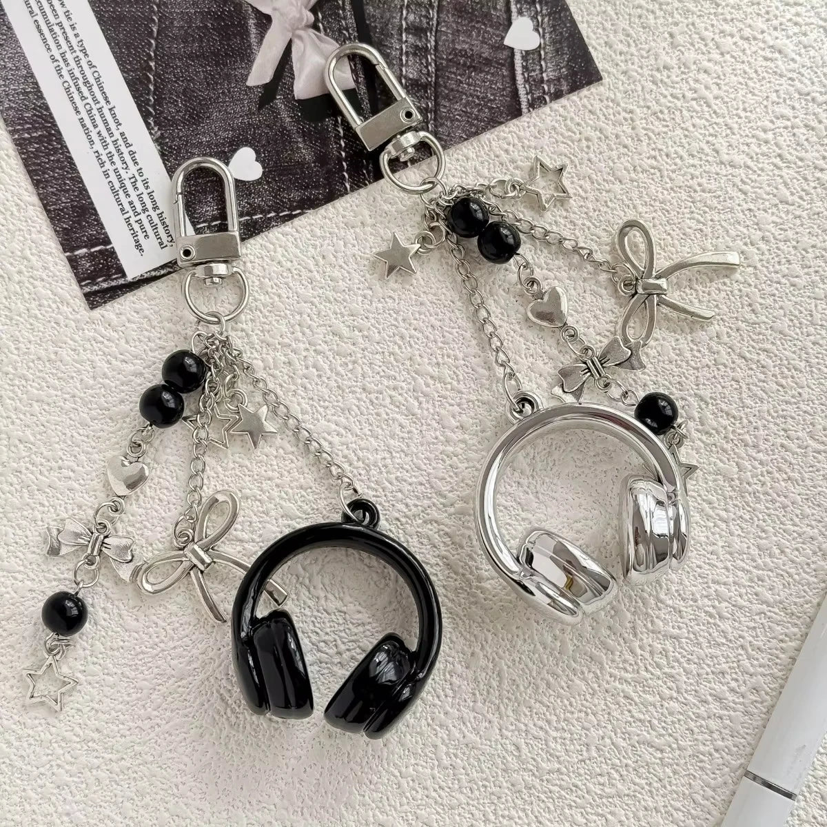 Premium Music Headphone Bag Charms Unisex Keychain Phone Strap Couple Gifts Backpack Pendant Accessory
