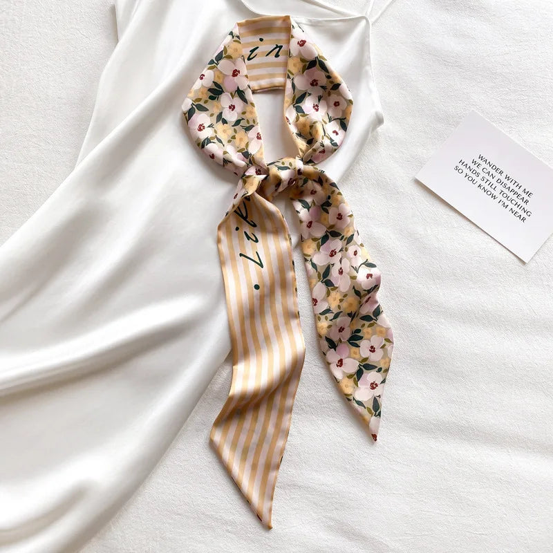 Cashew flower silk scarf double-sided printed for Women, Lightweight Versatile Bandana Style, Daily Office Party Vacation Boho