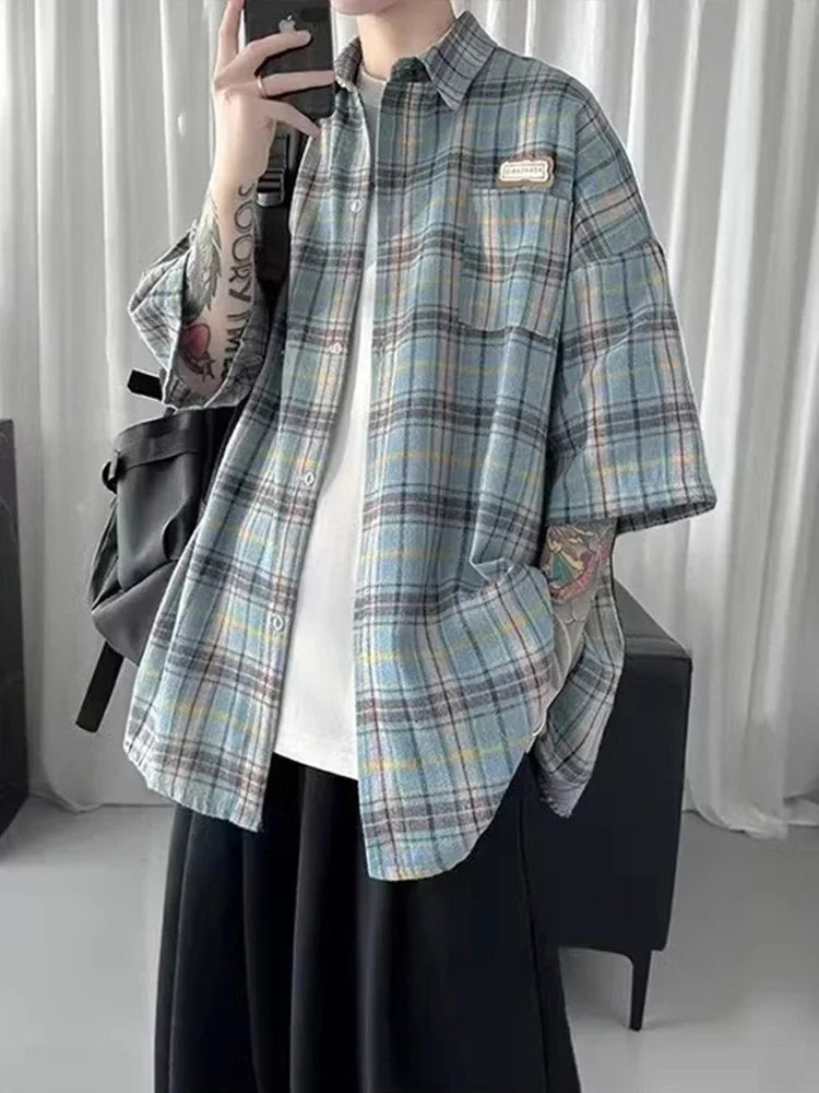 Summer Y2K Vintage Short Sleeve Shirt For Men Loose Appliques Polos Lapel Plaid Tee Shirts 2024 New High Street Pocket Blouse