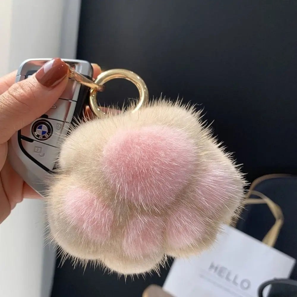 Cat Paw Pendant Keychain Couple Keychain Fluffy Faux Fur Keychain Charm Cute Soft Plush Toy Key Ring Backpack Car Key Pendant