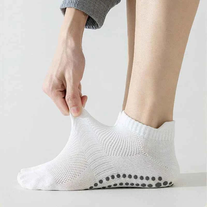 Yoga Socks Men Cotton Thin Silicone Non-slip Grip Pilates Low-ankle Sock
