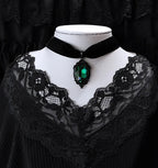 Gothic Vampire Cameo Pendant Choker Velvet Necklace for Women Fashion Pagan Witchcraft Jewelry Female Gifts Creative Punk Choker
