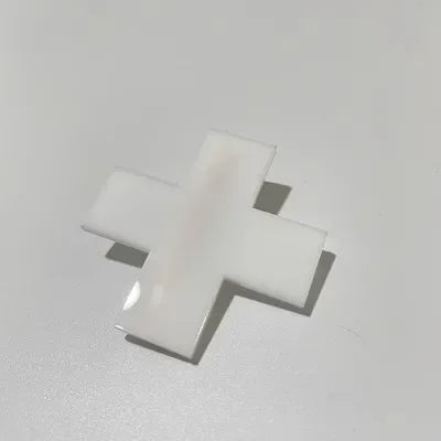 Y2K Anime Girls Red Cross Hair Clips for Women Girls Hair Accessories Hiphop Punk Barrettes Hair Pins Hairwear Cool Unique