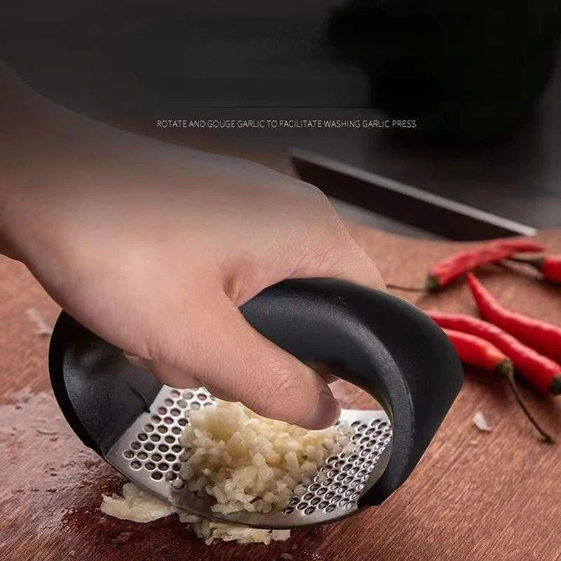 Stainless Steel Garlic Press – Manual Garlic Crusher & Mincer