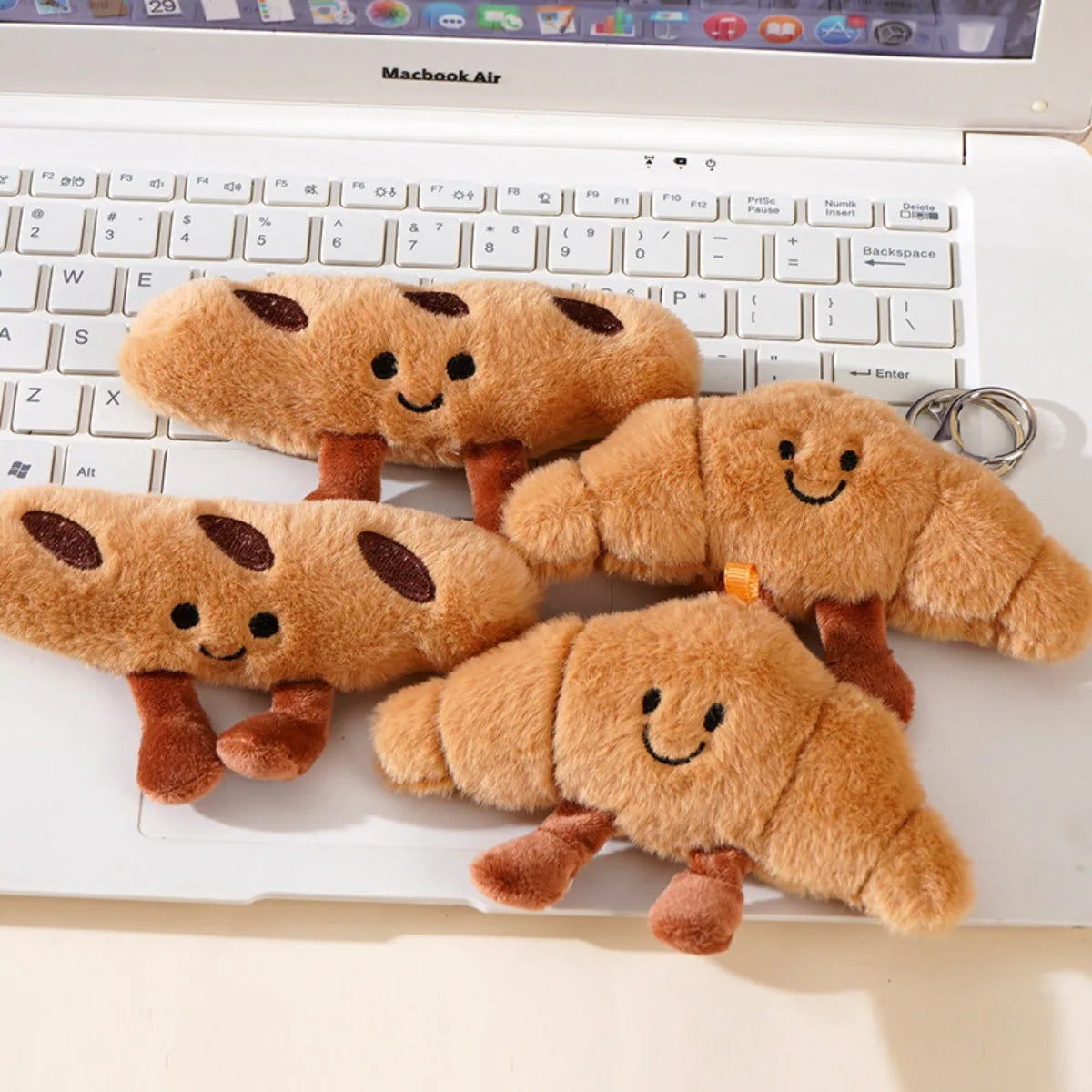 Kawaii Plush Keychain Cartoon Croissant Design for Car Keys Bag Charm Cute Girl Gift Pendant