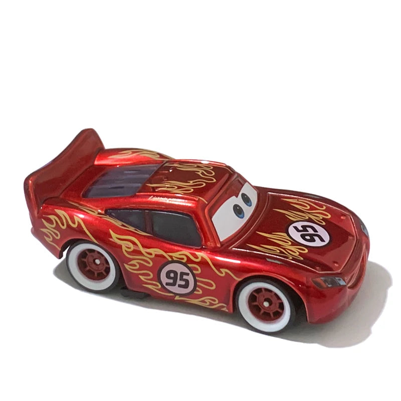 Pixar Cars Electroplated Pink 95 Lightning McQueen 1/55 Metal Die Casting Model Car Alloy Material Collectibles Racing Toys