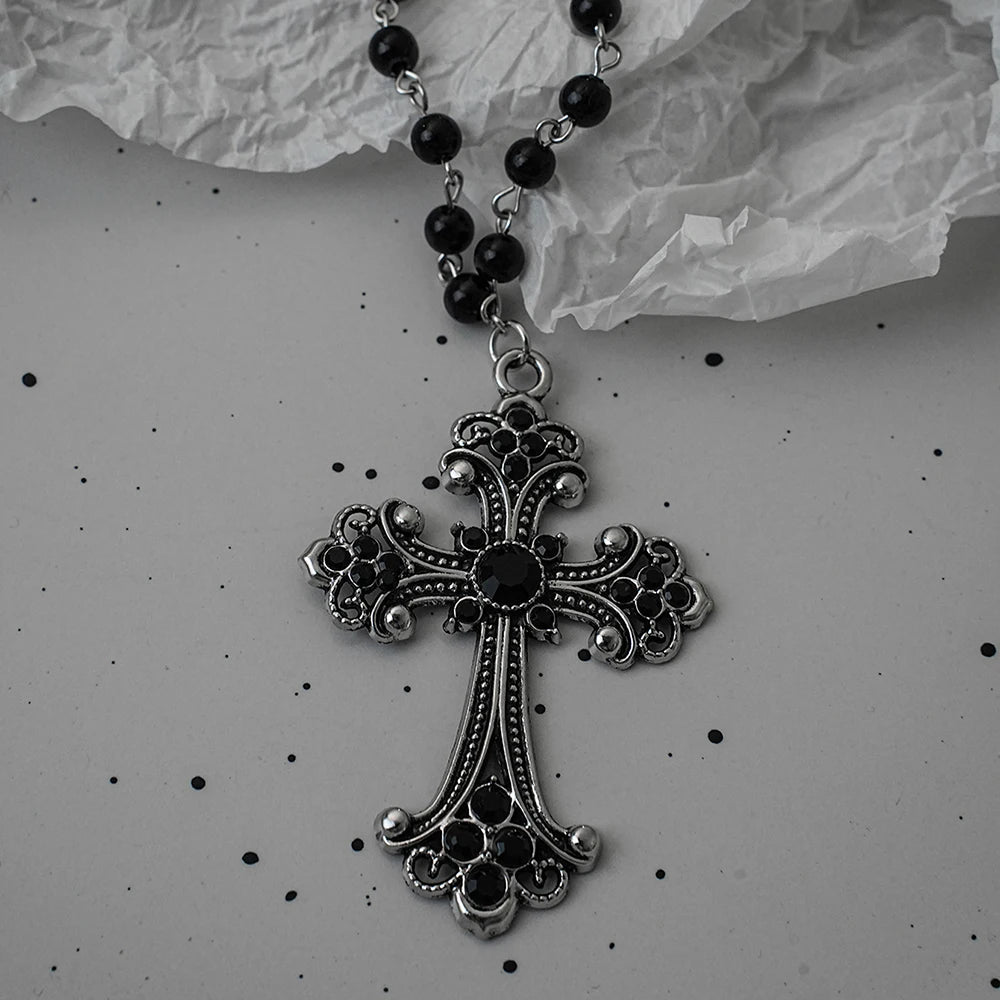 Gothic Bat Cross Dark Pendant Necklace Set, Y2K Personalized Thorn Love Black Bead Stacked Necklace Set, Suitable as Halloween G