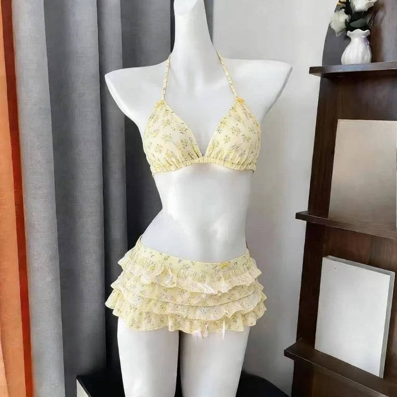 Japanese Style Kawaii Girls Swimsuit Sweet Printed Halter Bikini Swimsuit Women Ruffle Bikini Set Bather Bathing Suit Swim
