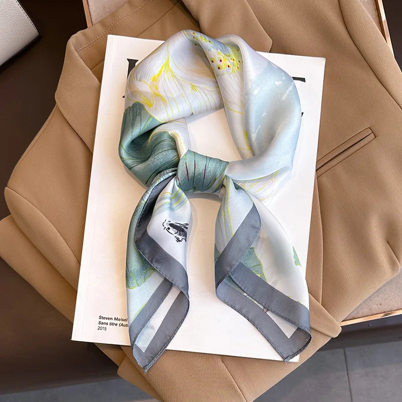 2025 New Fashion 70X70cmPrinted Women's Scarf Pashmina Silk Scarf Square Shawl Decorative Headband Neck Luxury Design Bandana
