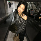 Genayooa Japanese Y2k T-shirt Women Long Sleeve Off Shoulder Striped Crop Tops Y2k Grunge 2000s Aesthetic Streetwear T Shirts