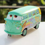 Disney Pixar Cars 3 Toys Lightning Mcqueen Mack Uncle Collection 1:55 Diecast Vehicles Alloy Car Toy Model For Children Gifts