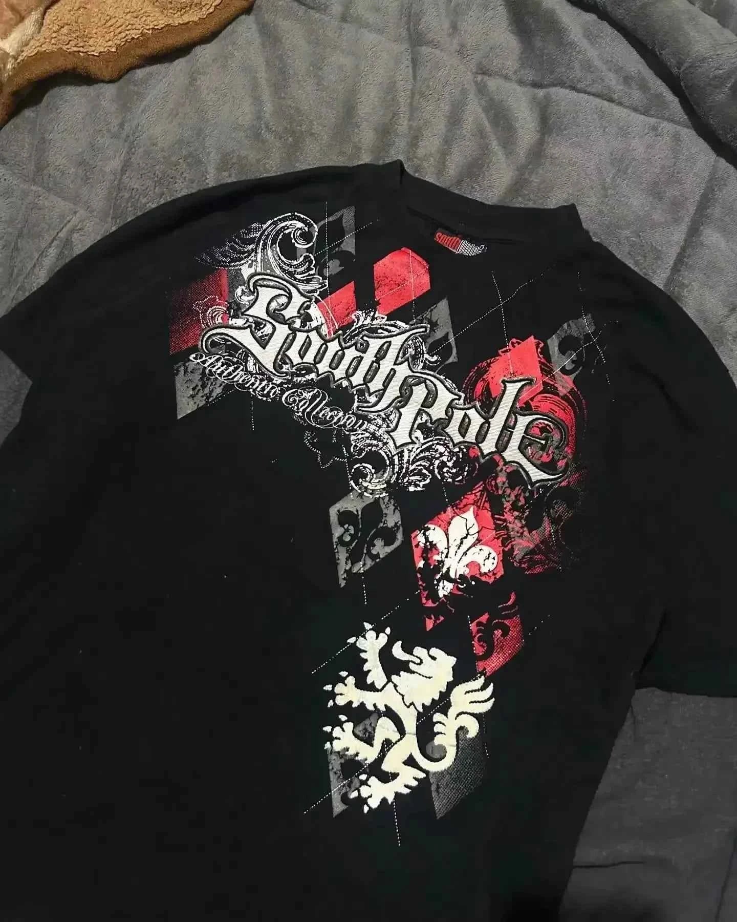 Southpole Y2K Vintage Cotton Graphic Tee Distressed Oversized Unisex T-Shirt with Gothic Print Streetwear Retro Soft Shirt Man